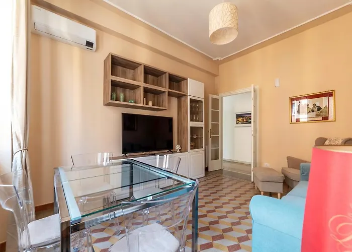 Apartment Guesthost - Bright - San Pietro & Castel Sant'angelo